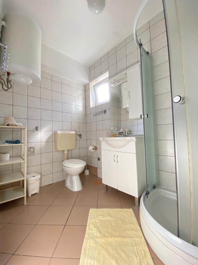 Guest House Dijana Krk Town Exterior photo