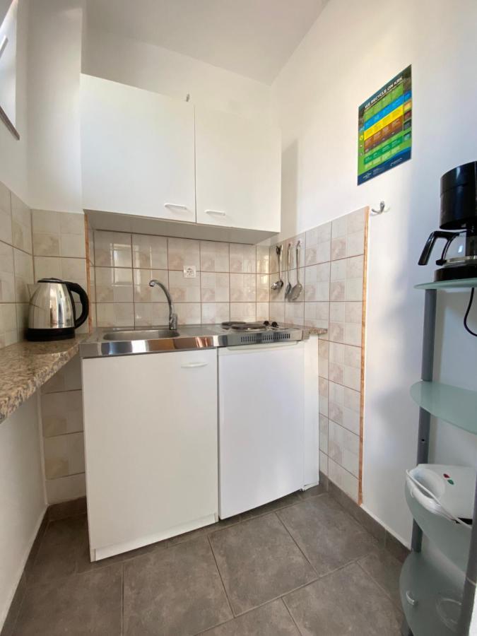 Guest House Dijana Krk Town Exterior photo